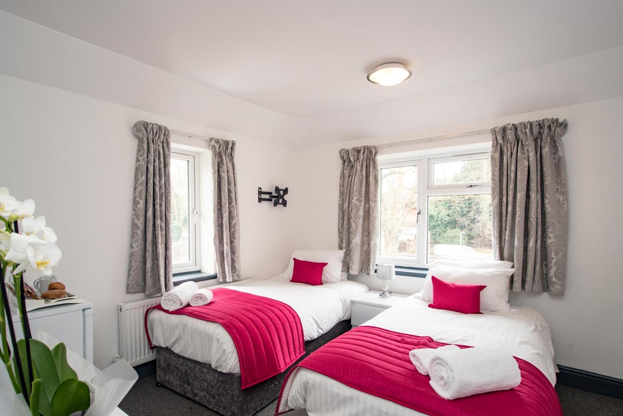 Wilson Lodge Maidenhead Bagian luar foto