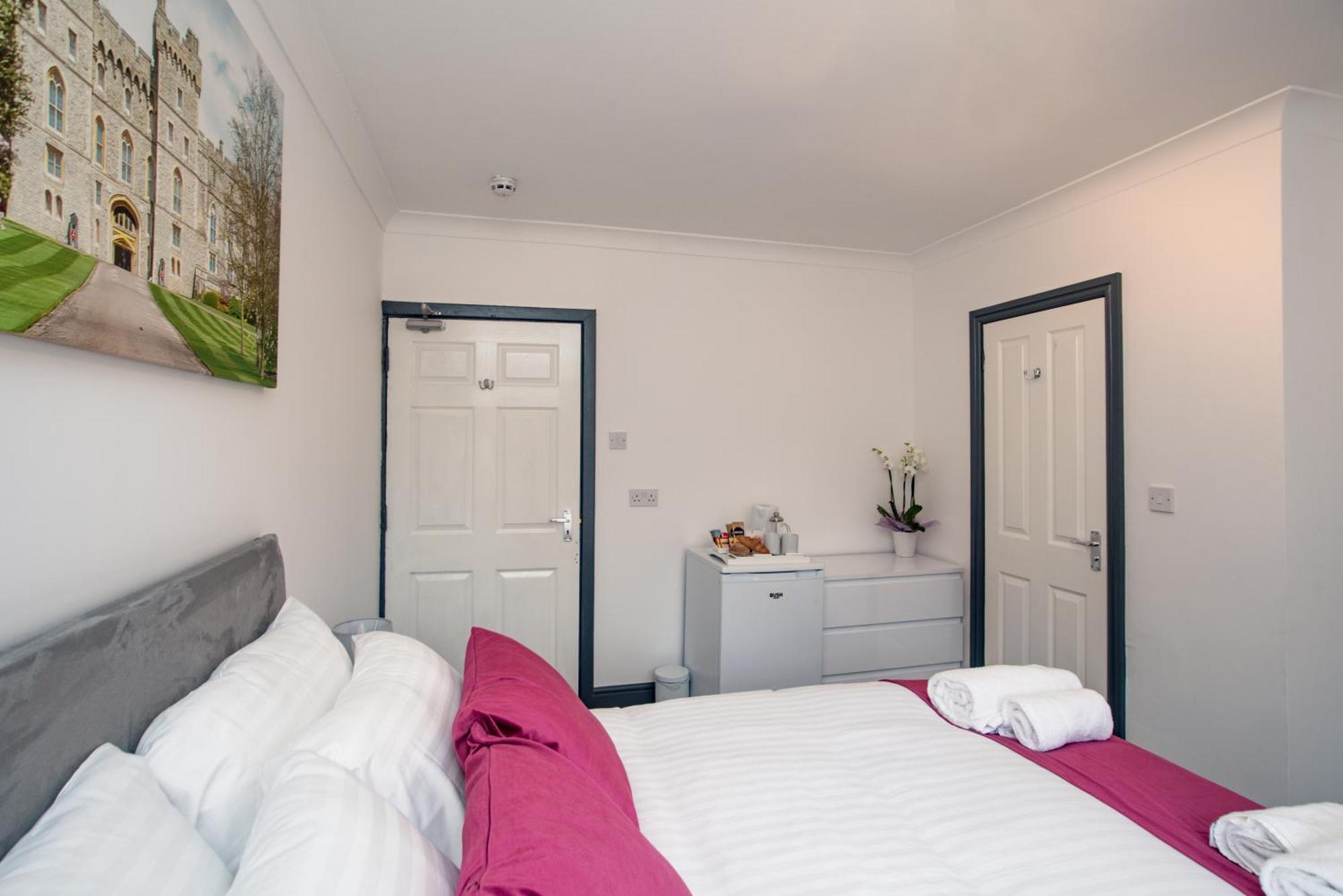 Wilson Lodge Maidenhead Bagian luar foto